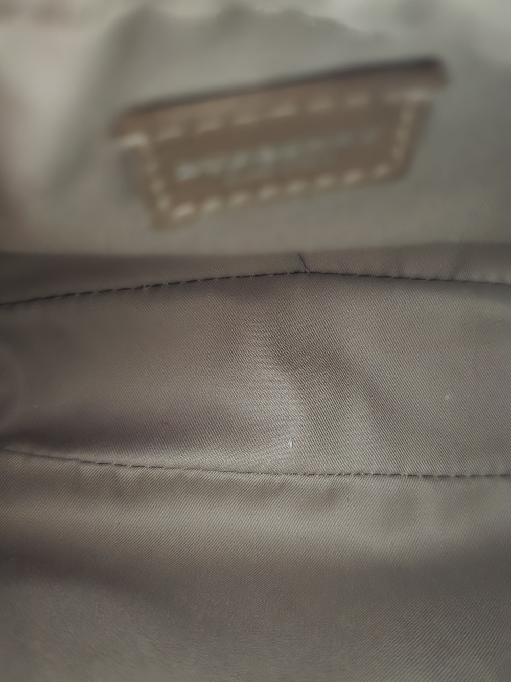 Burberry Pink Check Camera Bag - Picture 4 of 9